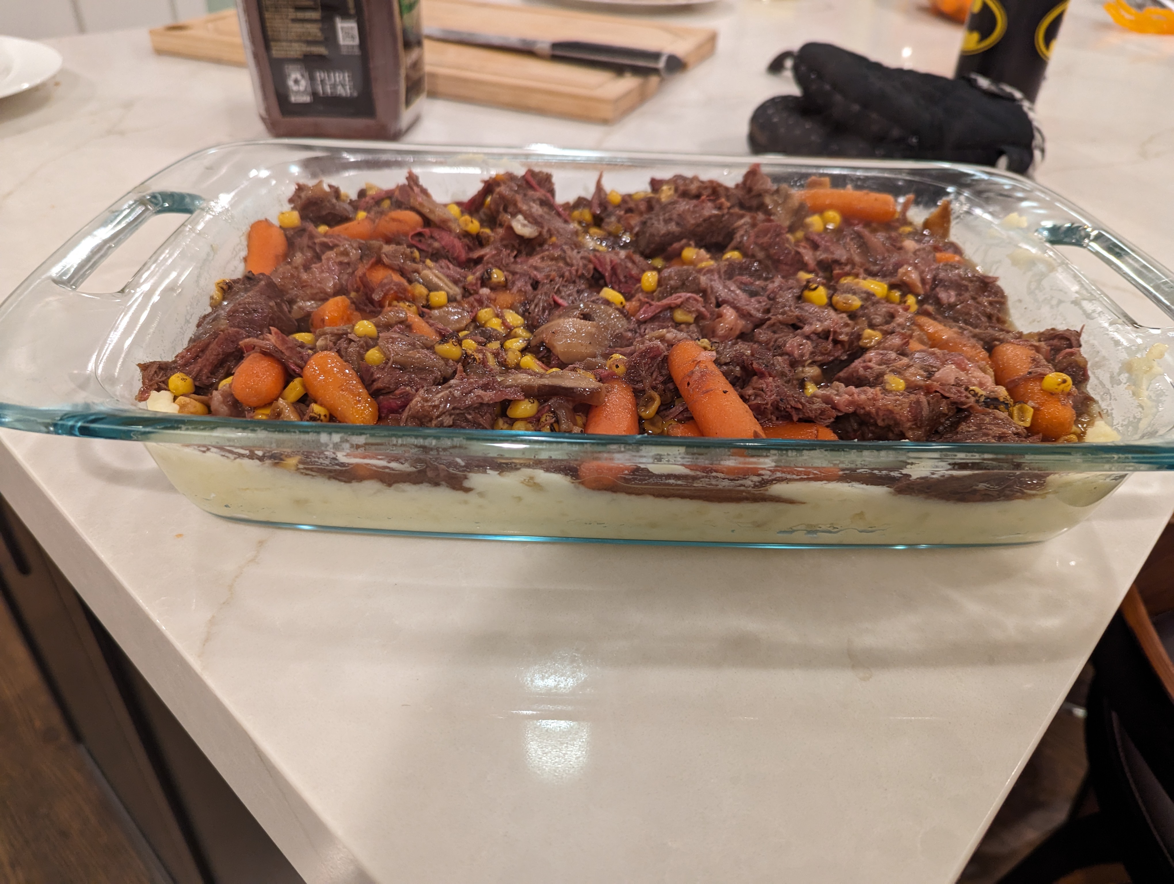 Pot roast with carrots and mashed potatoes